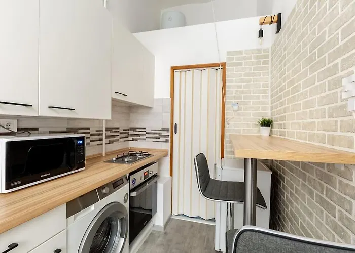 K5 Kis Apartment